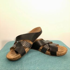 Clarks Black Artisan Perry Bay Flat Sandals